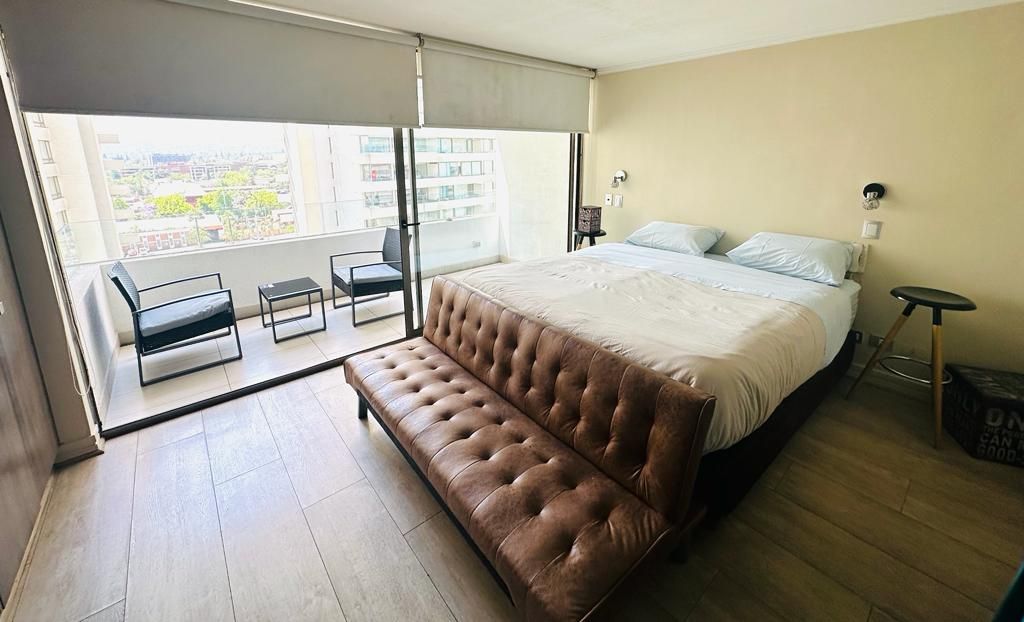 Depto Piso 11 · 1D 1B · Las Condes