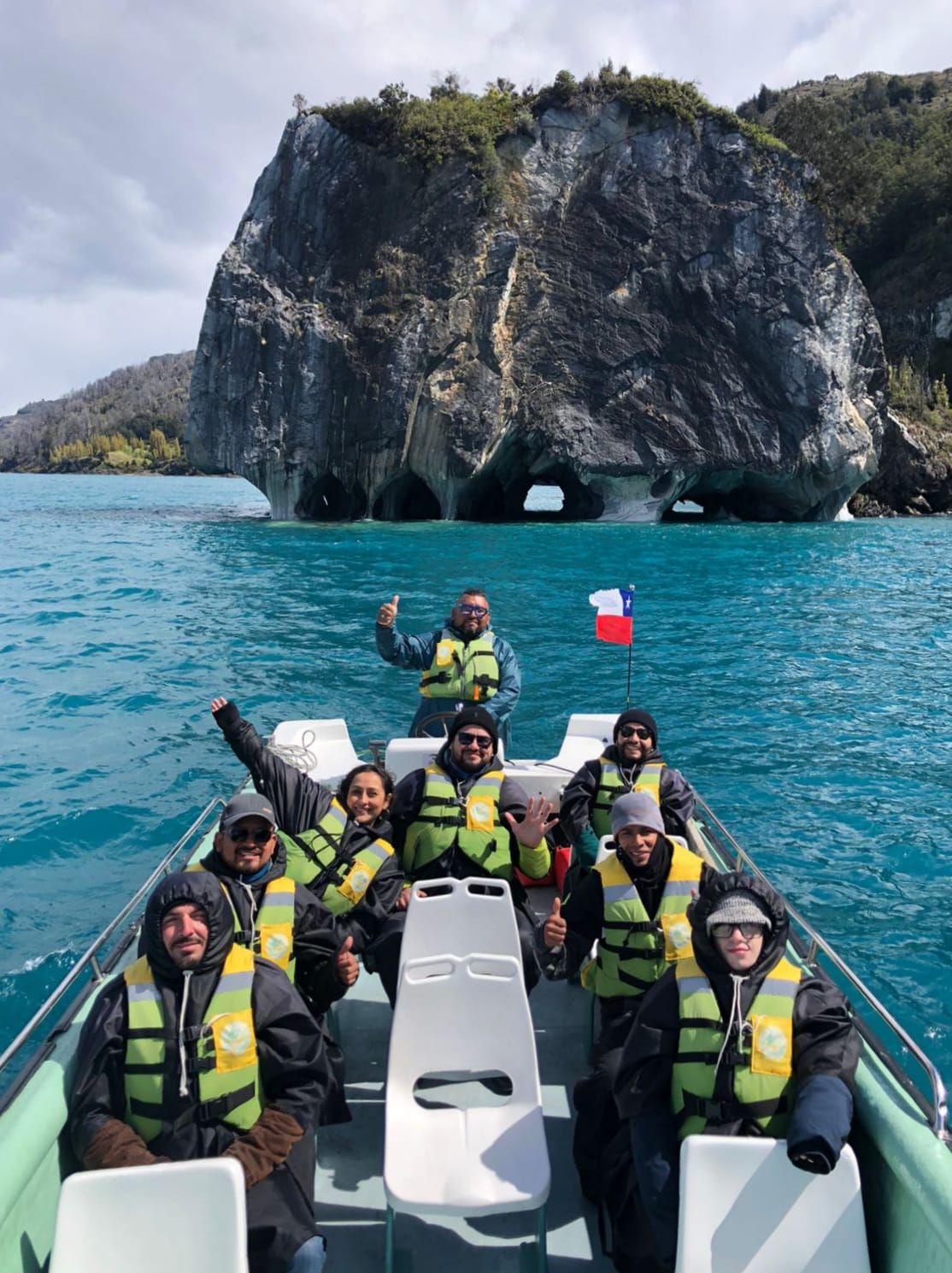 Capillas de Mármol – Tour Clásico en Lancha