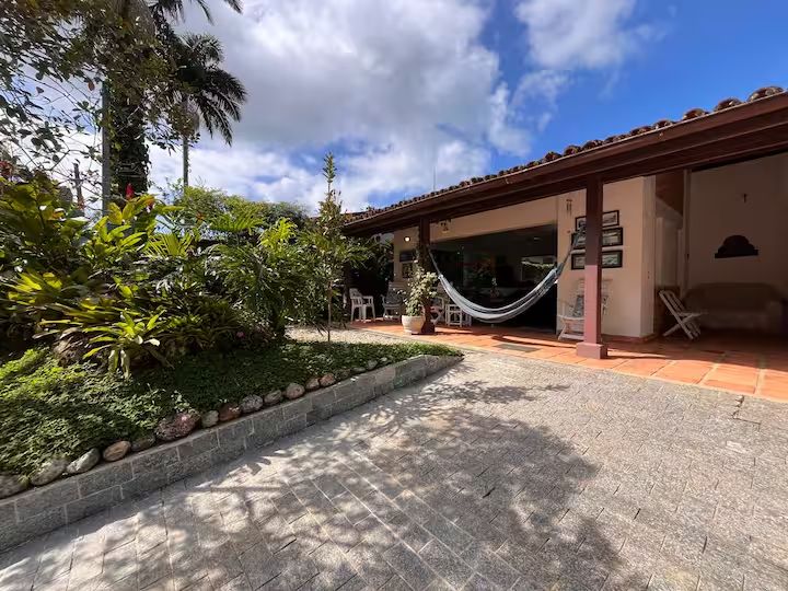 Casa Ubatuba Lázaro Cond. Fechado 450m do mar