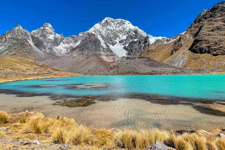 Caminata Ausangate - Siete Lagos Glaciares - Día Completo
