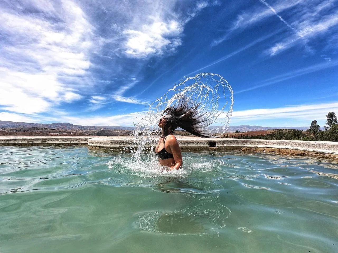 Relájate en las piscinas termales de Collpa