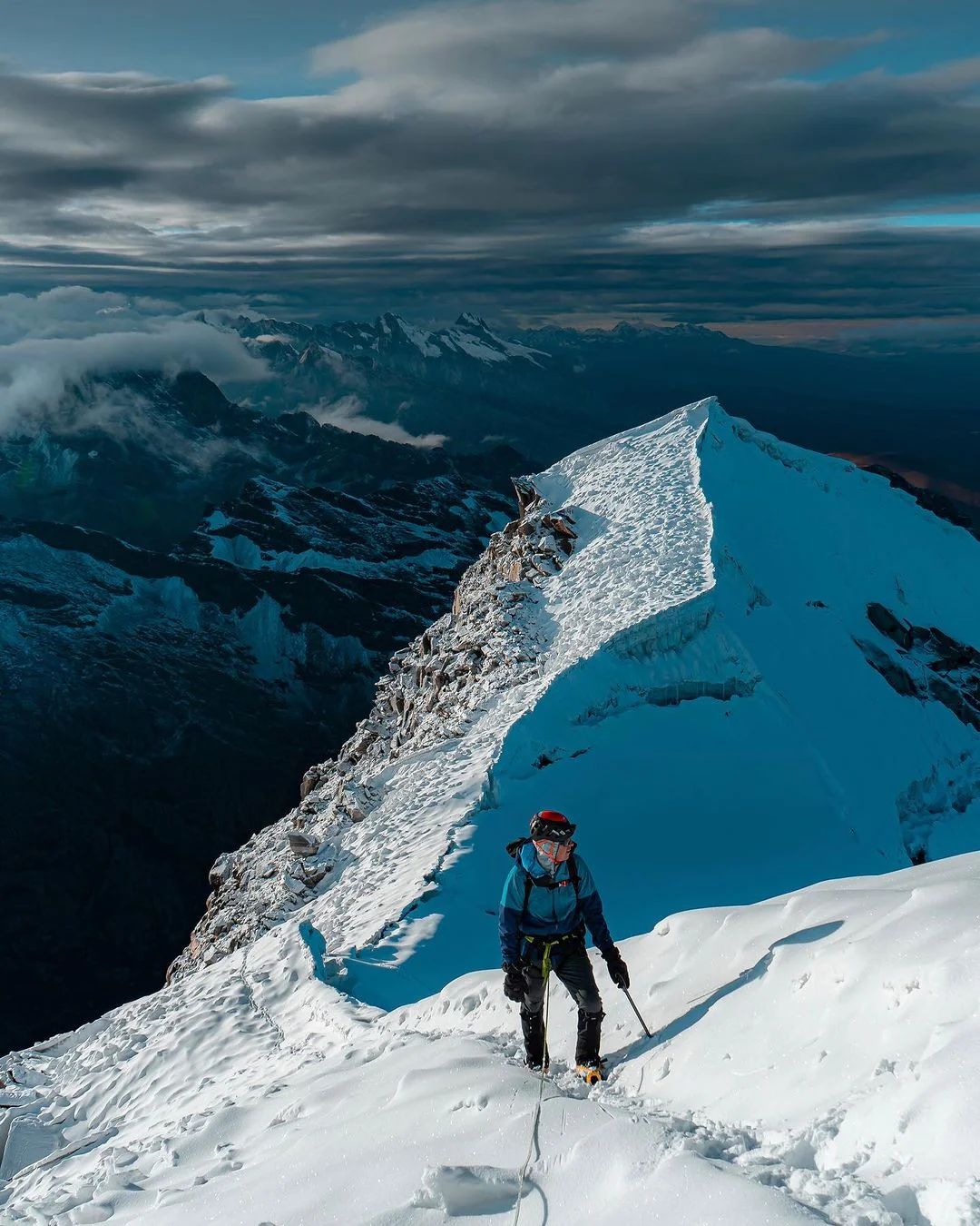 Escalada al Vallunaraju - Aventura de 2 días en altitud